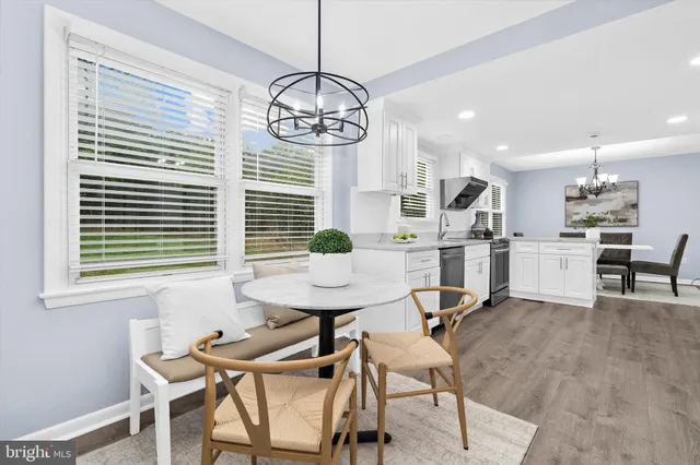 $849,000 | 686 College Parkway, Rockville, MD 20850