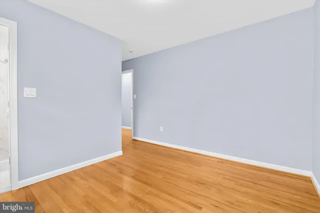 $849,000 | 686 College Parkway, Rockville, MD 20850