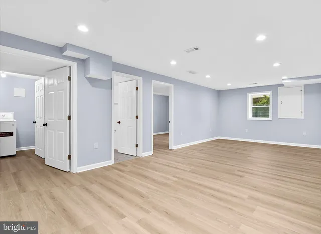 $849,000 | 686 College Parkway, Rockville, MD 20850