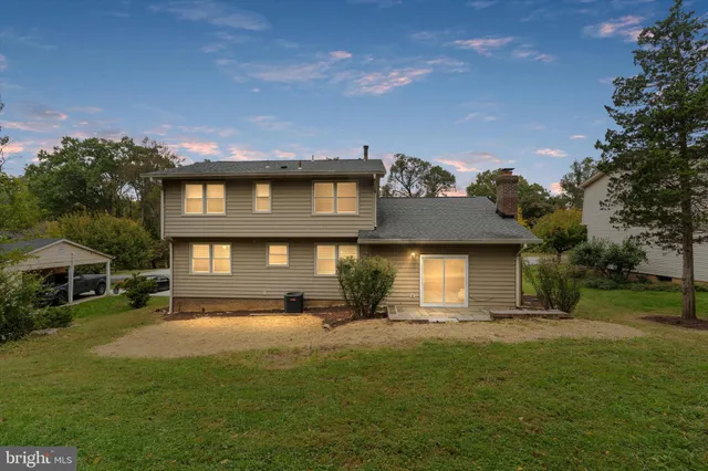 $849,000 | 686 College Parkway, Rockville, MD 20850