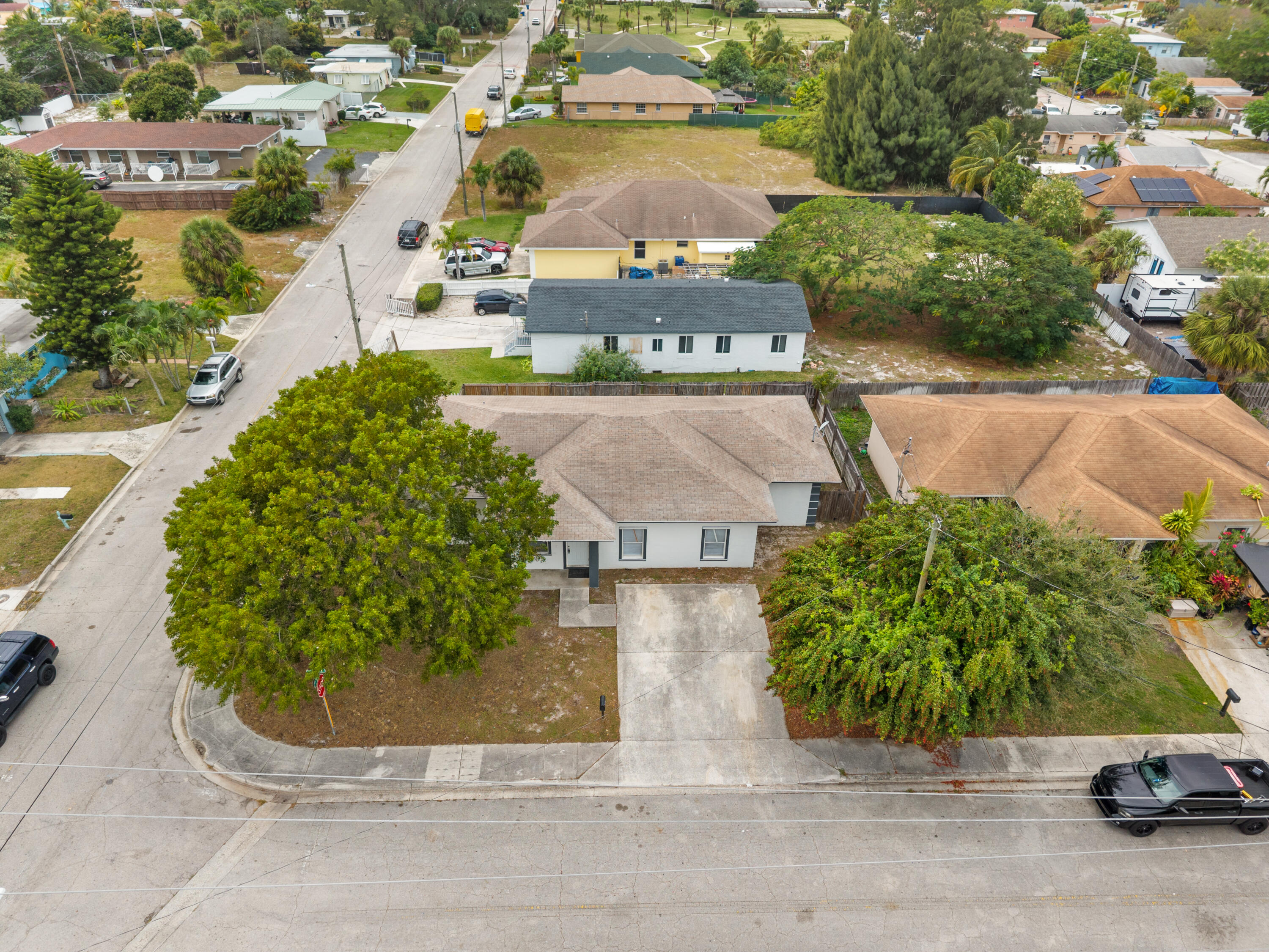 3011 Avenue M Riviera Beach, FL 33404 - Photo 28 of 35 overhead