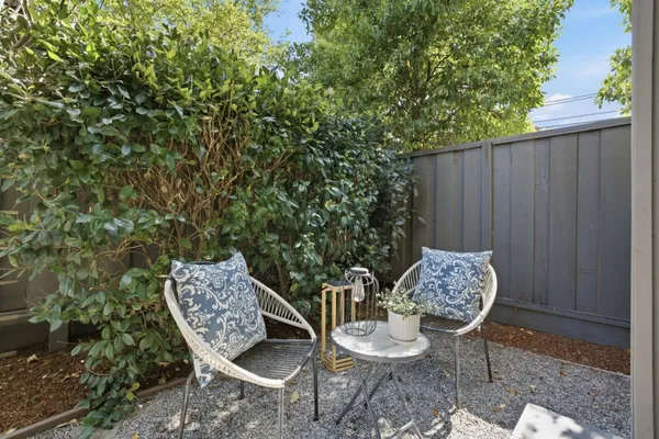 $1,849,000 | 1613 Kentfield Avenue, Redwood City, CA 94061