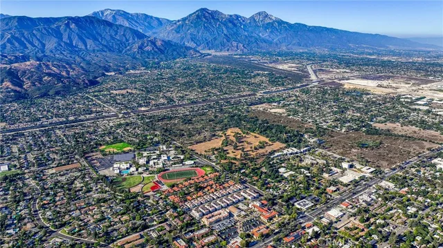 a view of outdoor space and city view