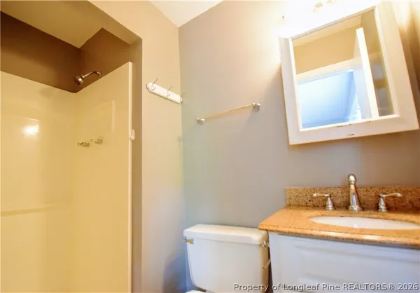 $1,700 | 211 Livermore Drive, Fayetteville, NC 28314