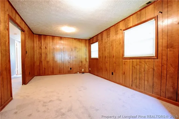$1,700 | 211 Livermore Drive, Fayetteville, NC 28314