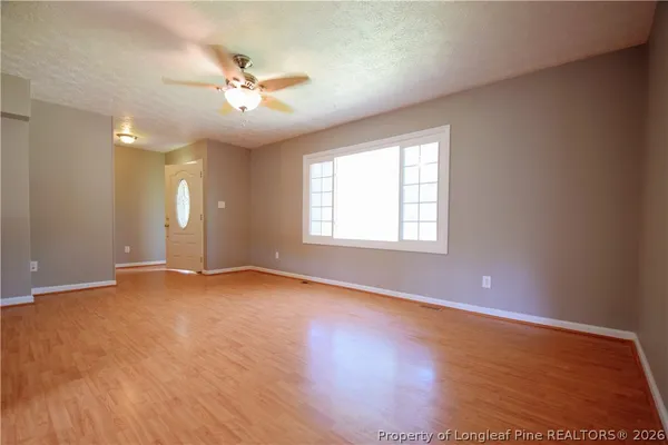 $1,700 | 211 Livermore Drive, Fayetteville, NC 28314