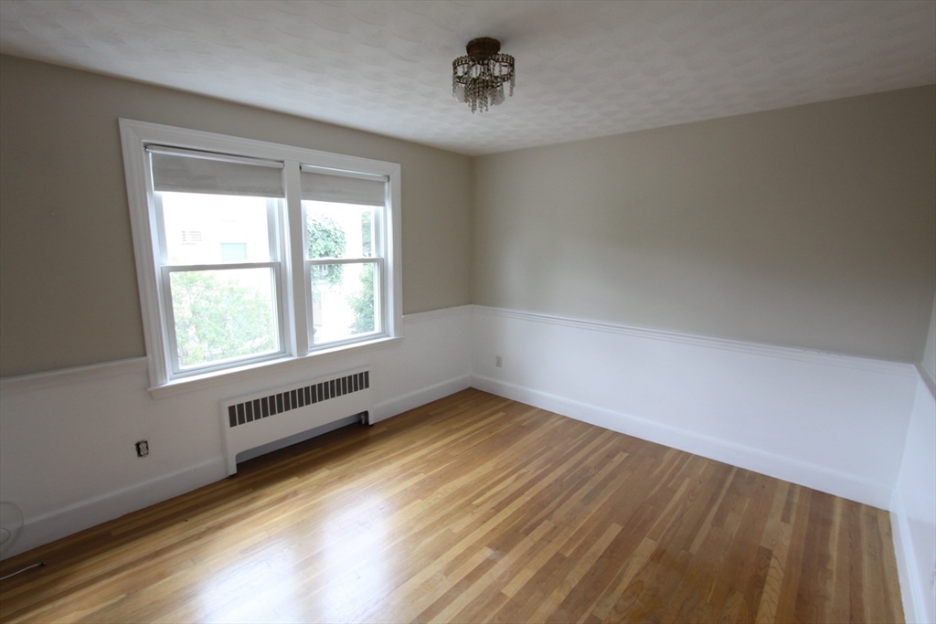 6 East Bates Road Watertown, MA 02472 - Photo 3 of 22 Gallery Image 3