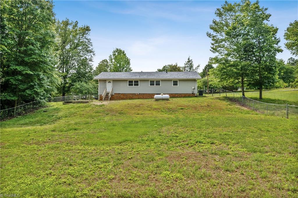 753 Wolf Island Road Reidsville, NC 27320 - Photo 36 of 42 Gallery Image 36