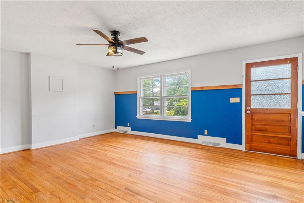 753 Wolf Island Road Reidsville, NC 27320 - Photo 8 of 42 Gallery Image 8