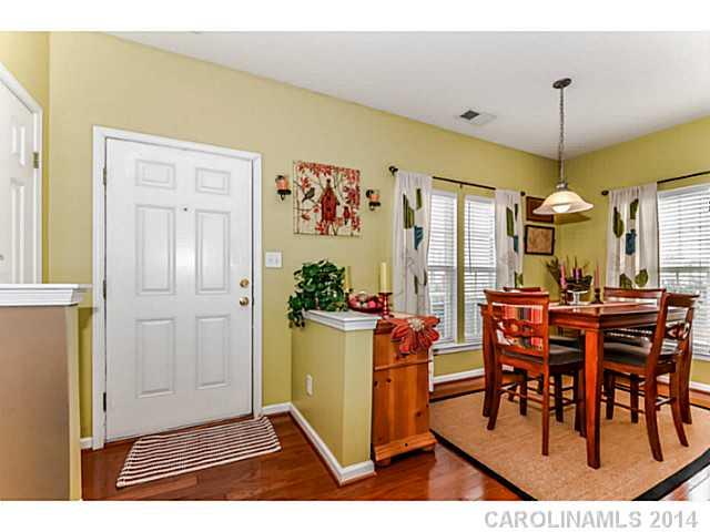 4870 Prosperity Ridge Road, Unit 4870 Charlotte, NC 28269 - Photo 3 of 13 Gallery Image 3