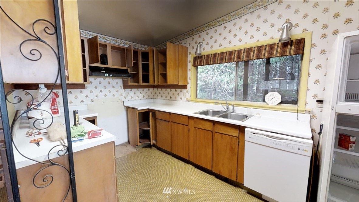 971 South Point Road Port Ludlow, WA 98365 - Photo 14 of 25 Gallery Image 14