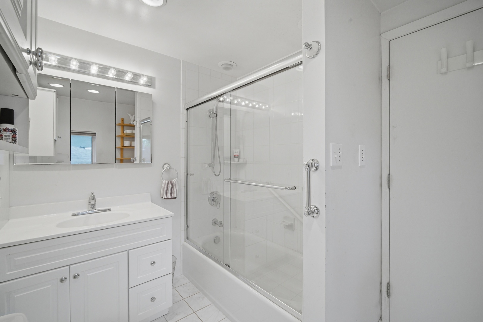 904 Glendale Road Glenview, IL 60025 - Photo 22 of 25