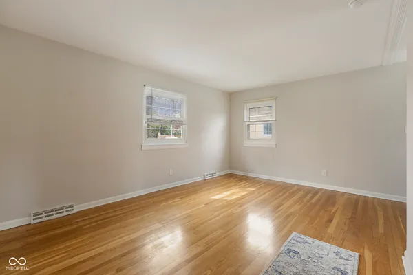 $239,000 | 711 Navajo Drive, New Albany, IN 47150