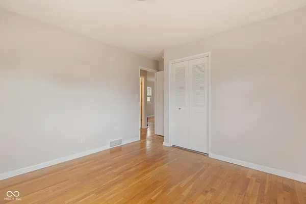 $239,000 | 711 Navajo Drive, New Albany, IN 47150