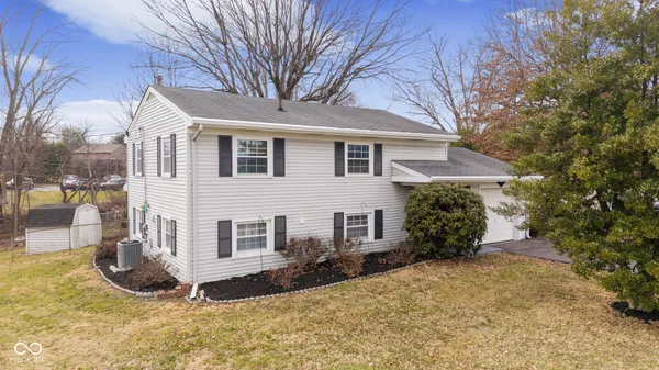 $239,000 | 711 Navajo Drive, New Albany, IN 47150