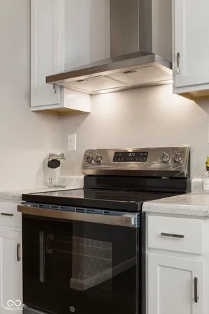 $239,000 | 711 Navajo Drive, New Albany, IN 47150