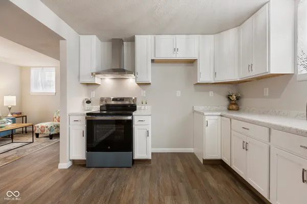 $239,000 | 711 Navajo Drive, New Albany, IN 47150