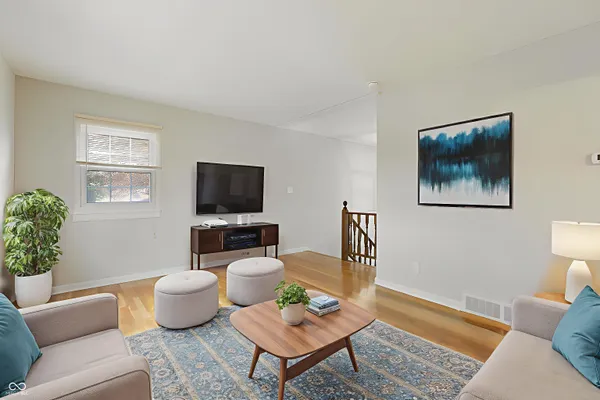 $239,000 | 711 Navajo Drive, New Albany, IN 47150