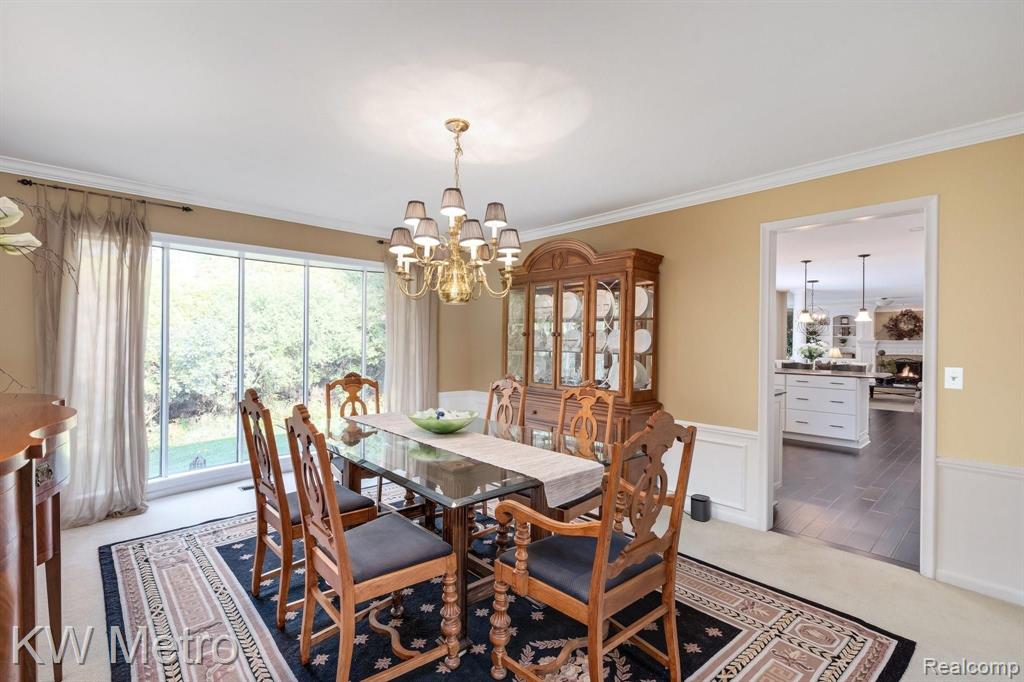 323 Shellbourne Drive Rochester, MI 48309 - Photo 10 of 62