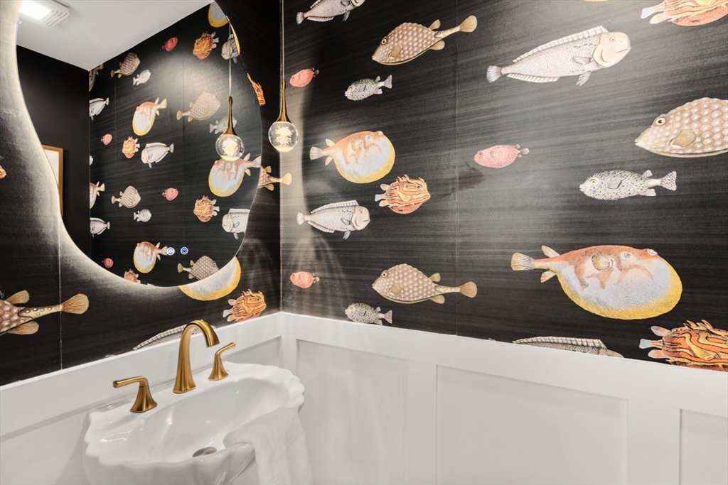 22 Morton Street, Unit 22 Watertown, MA 02472 - Photo 14 of 25