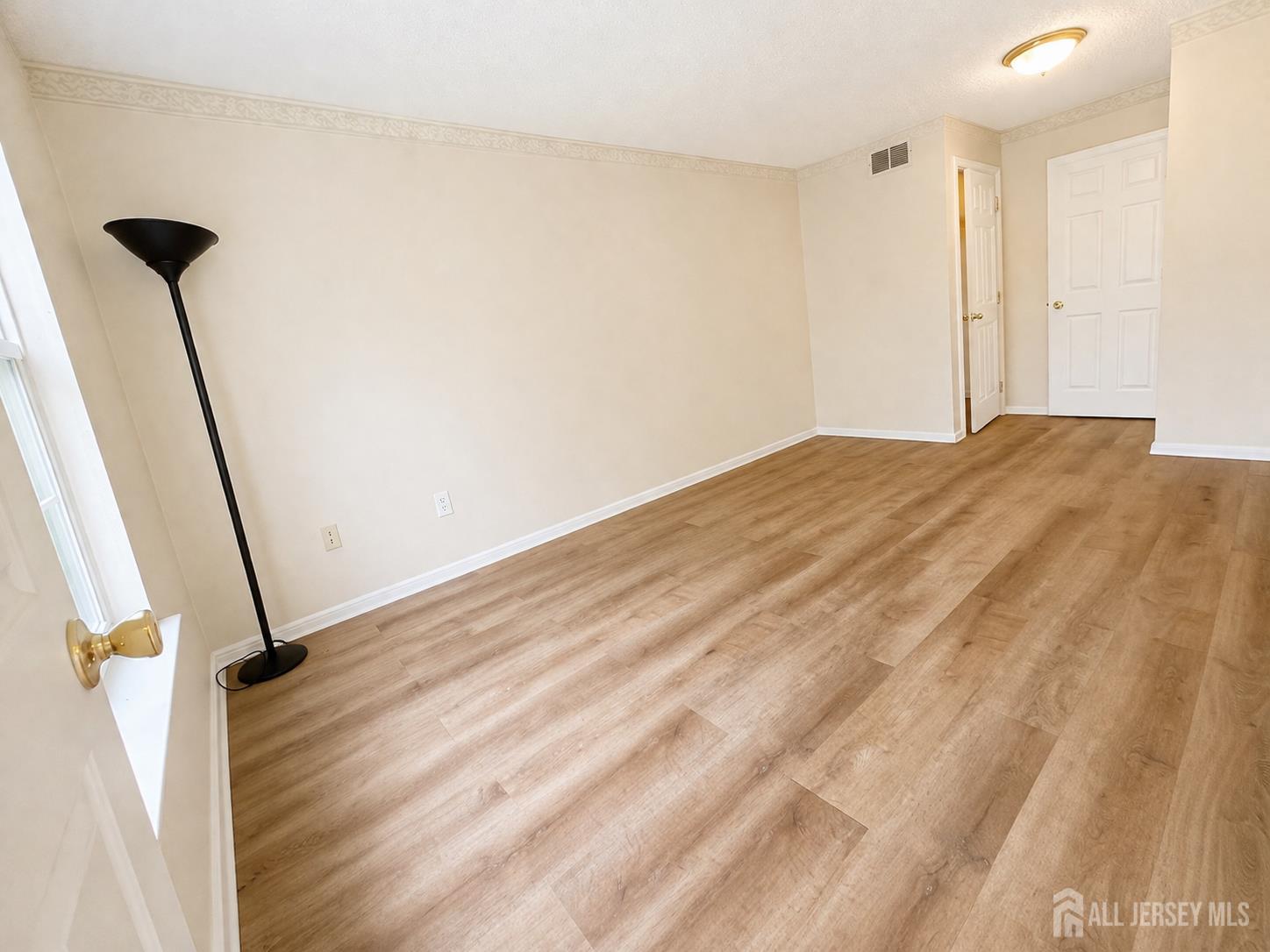 263 Prestwick Way Edison, NJ 08820 - Photo 22 of 30