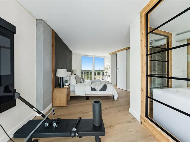 $985,000 | 2611 Bayshore Boulevard, Unit 903, Tampa, FL 33629