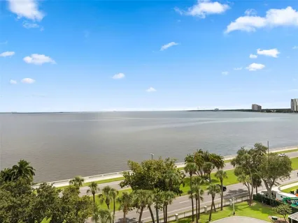 $1,100,000 | 2611 Bayshore Boulevard, Unit 903, Tampa, FL 33629