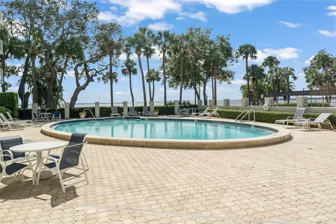 $1,100,000 | 2611 Bayshore Boulevard, Unit 903, Tampa, FL 33629