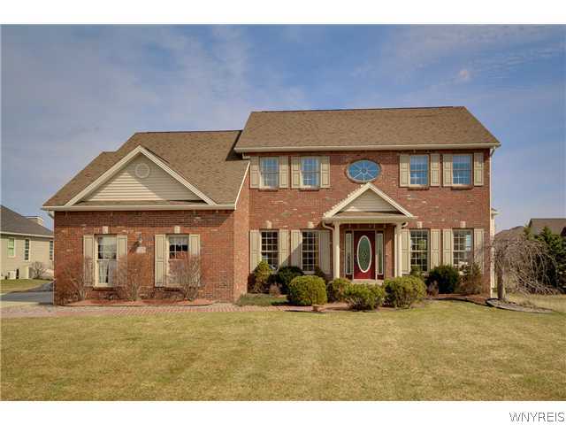 7279 Ridgeview Drive West Pendleton, NY 14120 - Photo 1 of 1 Exterior Front