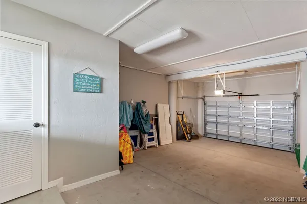 a view of a livingroom with furniture