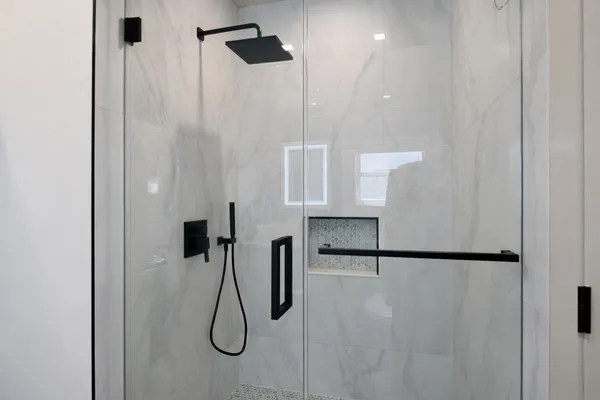 $3,500 | 828 Fleming Street, Key West, FL 33040