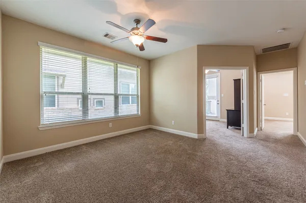 $359,000 | 417 Marina View Drive, Webster, TX 77598