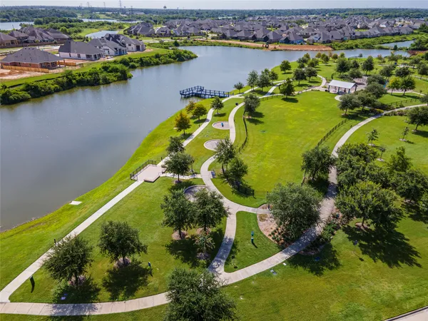 $359,000 | 417 Marina View Drive, Webster, TX 77598