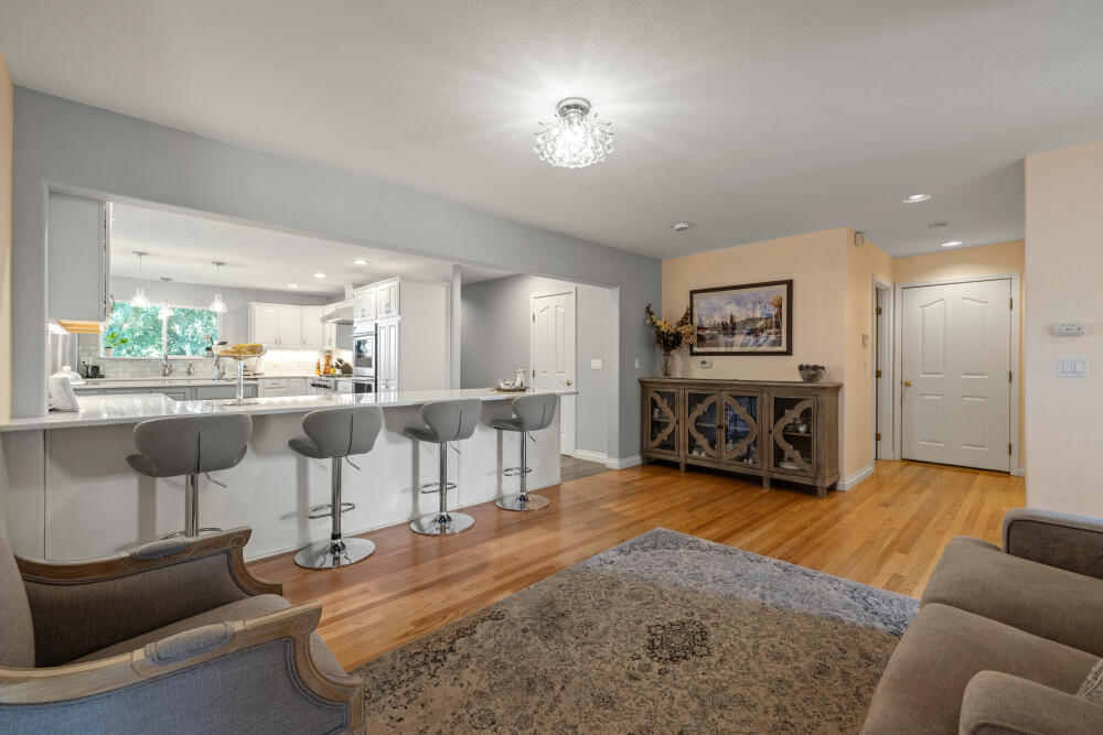 1781 Quail Ridge Drive Klamath Falls, OR 97601 - Photo 10 of 82 10