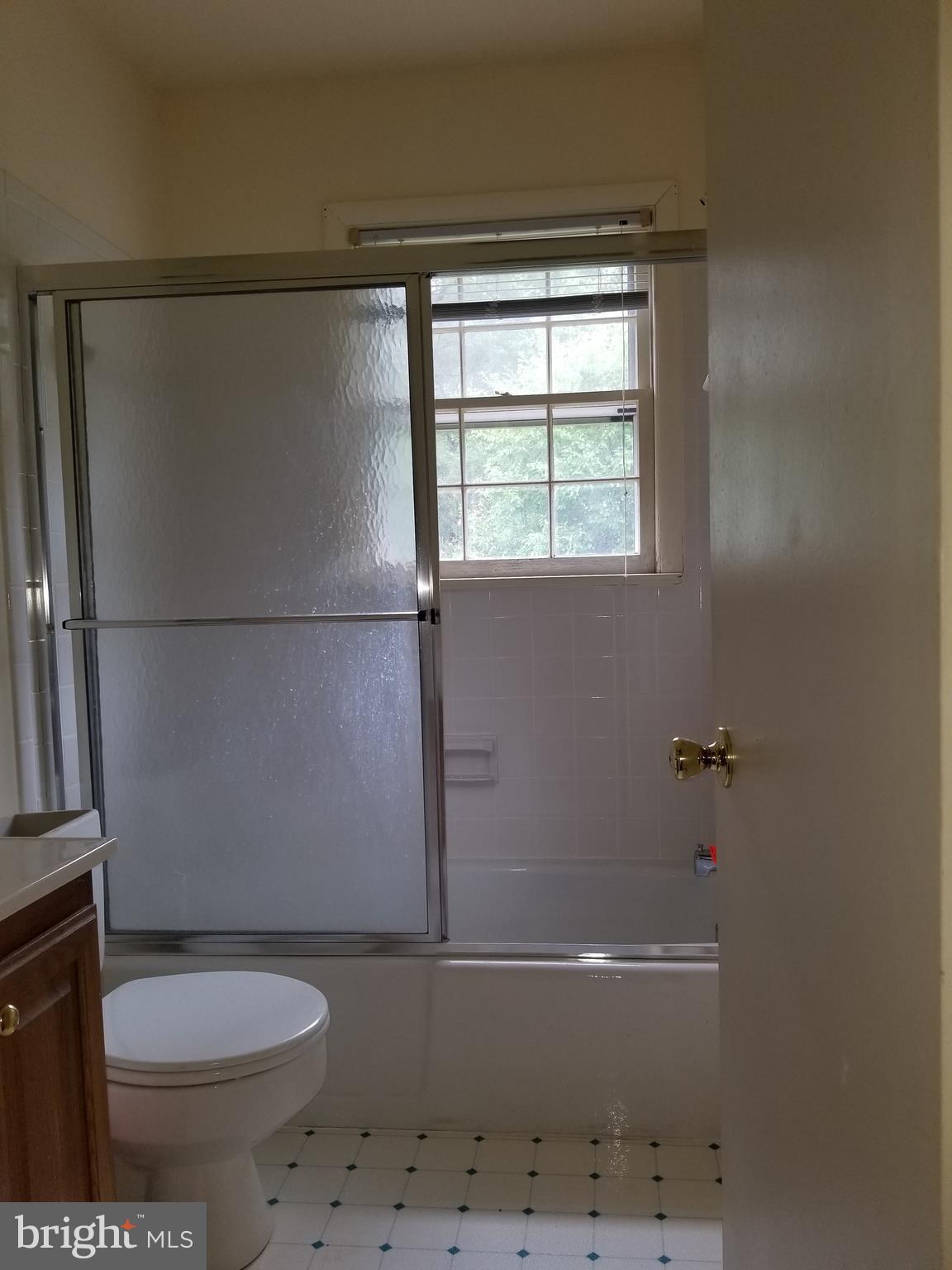 5505 Ashfield Road Alexandria, VA 22315 - Photo 10 of 15 Gallery Image 10
