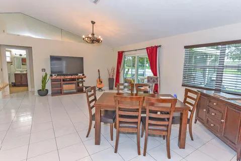 $499,000 | 1817 Stonehaven Drive, Boynton Beach, FL 33436