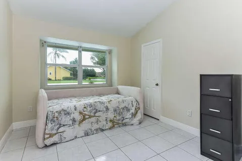 $499,000 | 1817 Stonehaven Drive, Boynton Beach, FL 33436
