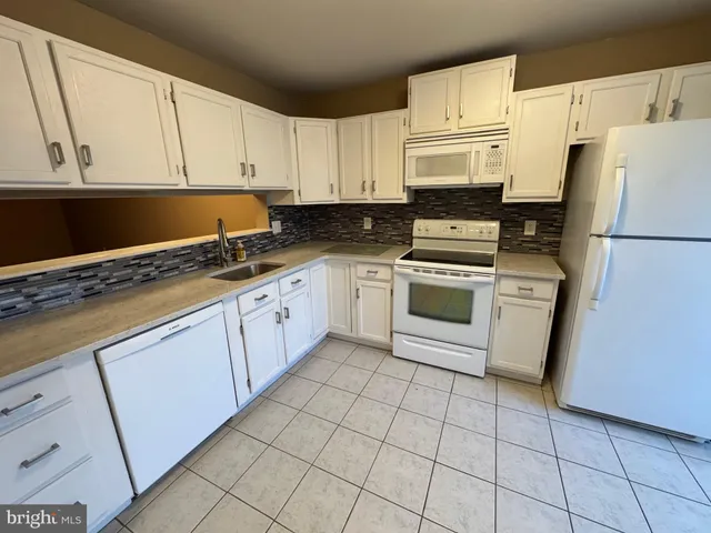 $2,095 | 21 Beaver Run Drive, Quakertown, PA 18951