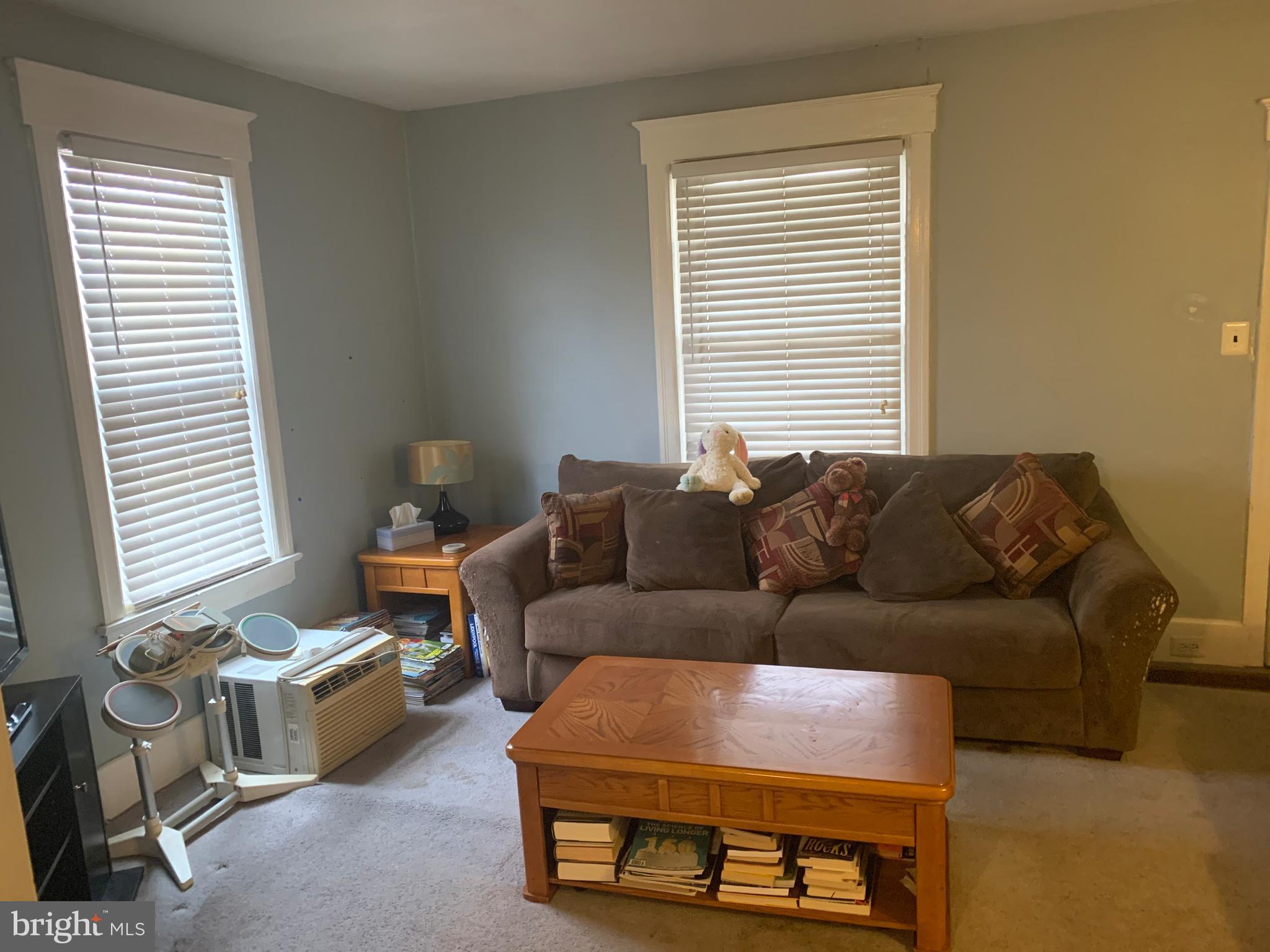 227 Lippincott Avenue Riverside, NJ 08075 - Photo 3 of 16