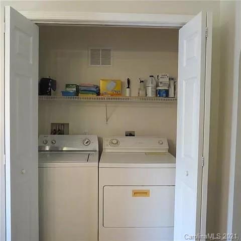399 James Street Clyde, NC 28721 - Photo 11 of 27