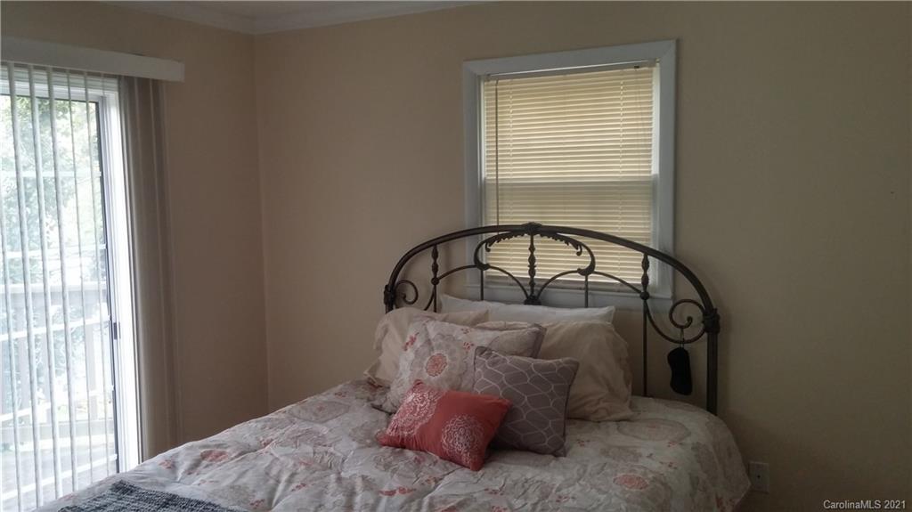 399 James Street Clyde, NC 28721 - Photo 19 of 27