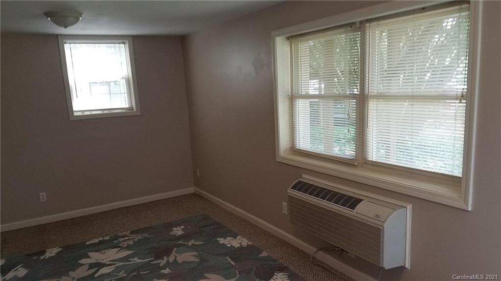 399 James Street Clyde, NC 28721 - Photo 25 of 27