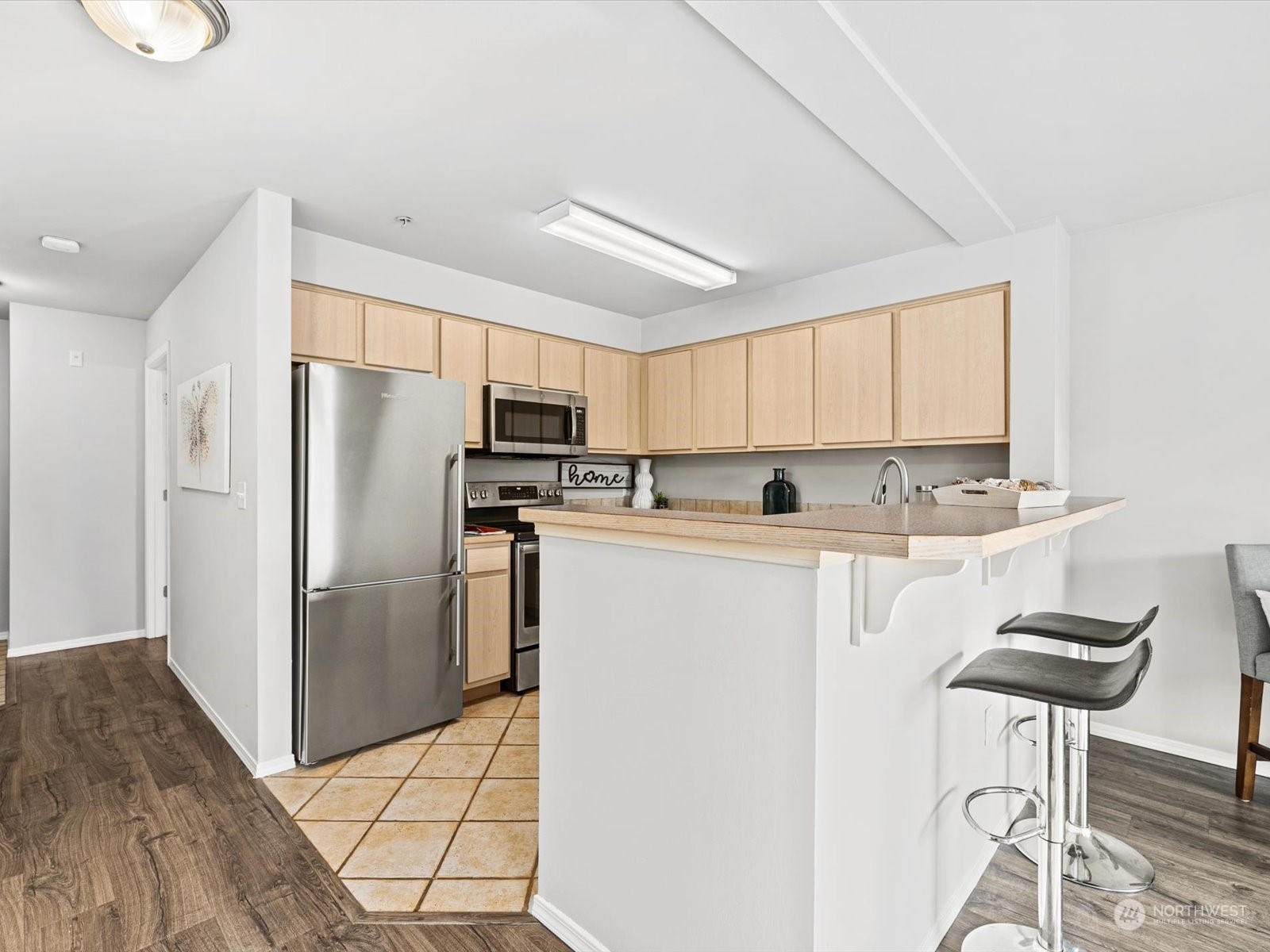 600 North 85th Street, Unit 209 Seattle, WA 98103 - Photo 13 of 26 Gallery Image 13