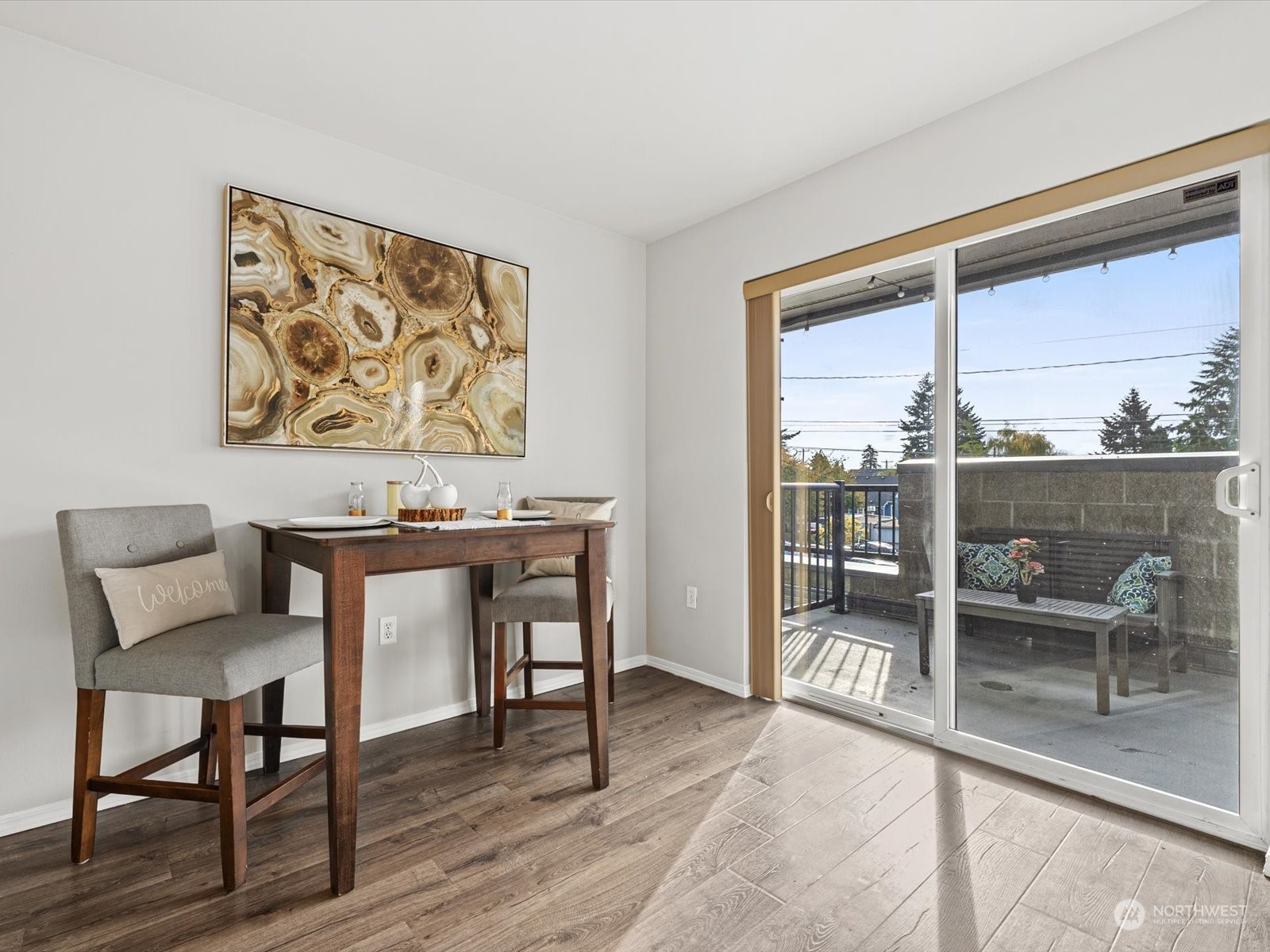 600 North 85th Street, Unit 209 Seattle, WA 98103 - Photo 4 of 26 Gallery Image 4