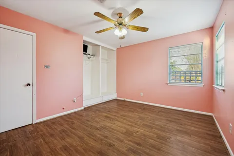 $285,000 | 6103 West 43rd Street, Houston, TX 77092