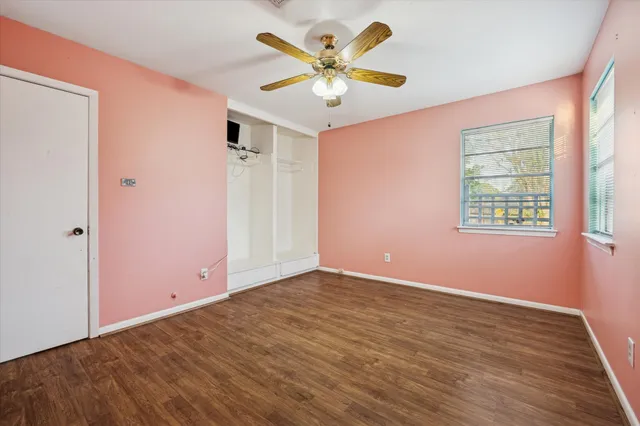 $285,000 | 6103 West 43rd Street, Houston, TX 77092