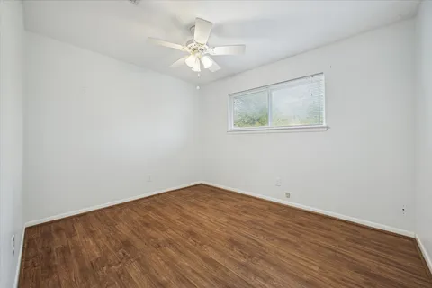 $285,000 | 6103 West 43rd Street, Houston, TX 77092