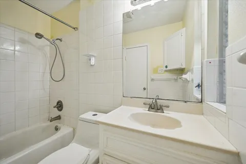 $285,000 | 6103 West 43rd Street, Houston, TX 77092