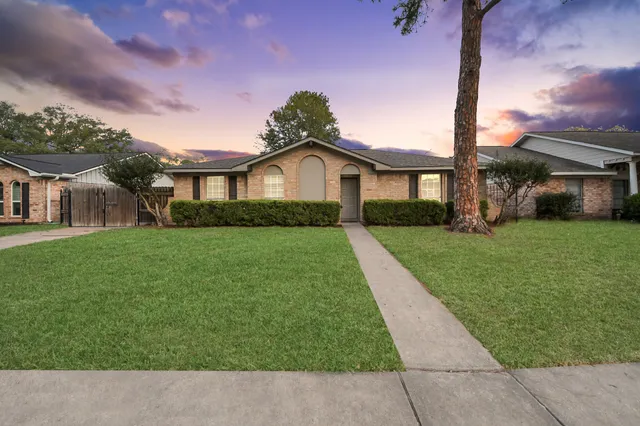 $295,000 | 22106 Kerryblue Drive, Katy, TX 77450