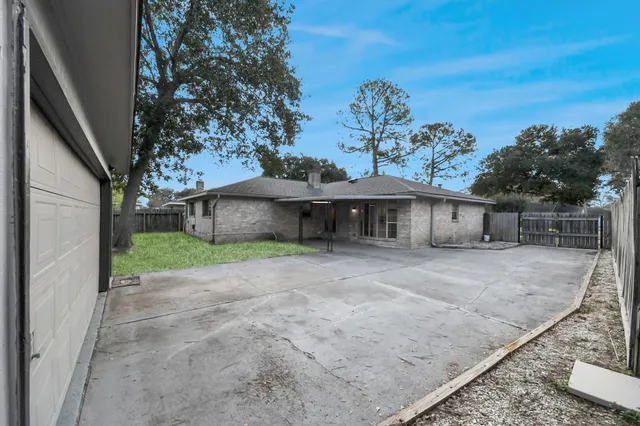 $295,000 | 22106 Kerryblue Drive, Katy, TX 77450